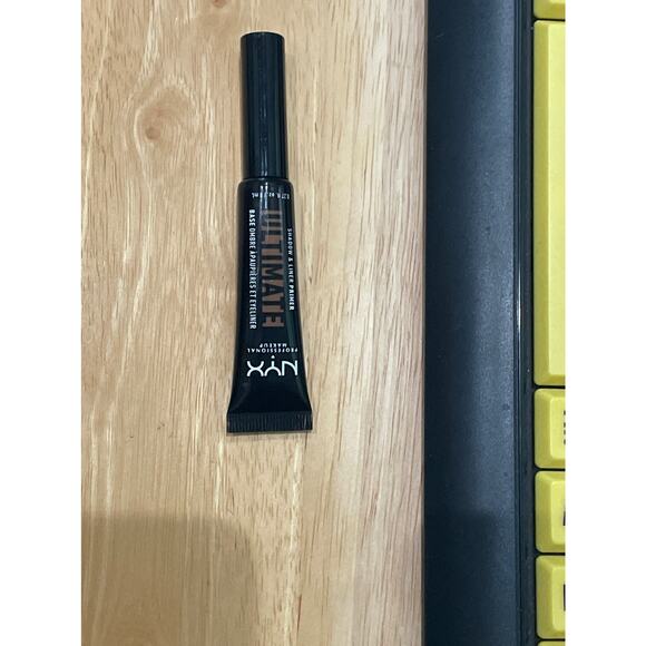 NYX USLPRO4 Deep Ultimate Shadow & Liner Primer .27 oz NEW! - Picture 1 of 2